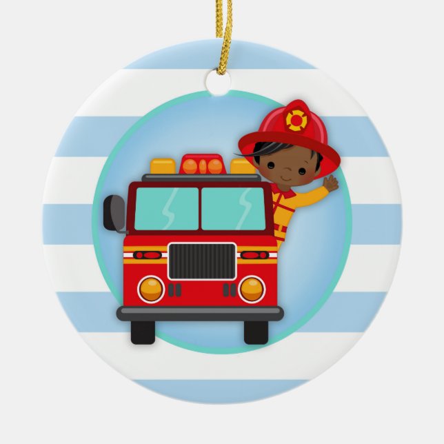 Adorno De Cerámica Firefighter Fire Truck African American Boy (Frente)