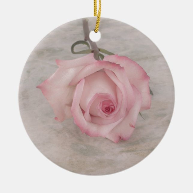 Adorno De Cerámica Flor rosa suave (Frente)