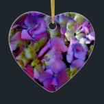 Adorno De Cerámica Flores de Hydrangeas azul morado<br><div class="desc">Hortensias púrpura muy bonitos con un toque de rosado y amarillo. Perfecto para eventos de primavera, verano o otoño. Hermosas hortensias moradas para fiestas de campo, boho, jardín y temática floral. Para empezar a cambiar nombres y detalles de eventos, haga clic en "Personalizar esta plantilla" y edite la redacción en...</div>