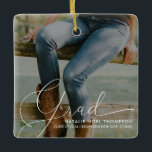 Adorno De Cerámica Foto de guión clásico Feria moderna de graduación<br><div class="desc">Captura los recuerdos y celebra los logros de tu graduado favorito con nuestro Ornamento cerámico de la fiesta moderna de graduación de Guay con guión clásico. Este conservadurismo personalizado es la manera perfecta de conmemorar su graduación en la universidad o la escuela secundaria y valorar el hito en los años...</div>