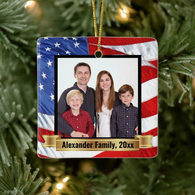 Adorno De Cerámica Foto de la familia patriótica de fondo de bandera  (Árbol)
