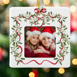 Adorno De Cerámica Foto de Navidad con marco ondulado rojo y vegetaci