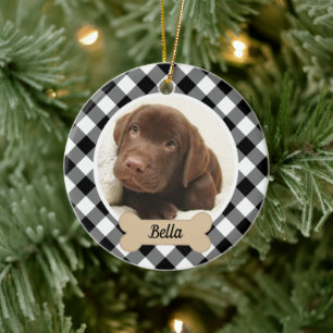 Adorno De Cerámica Foto de perro de Navidad en cuadros de búfalo en b