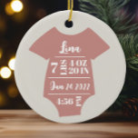 Adorno De Cerámica Foto de una niña pequeña Primera Navidad Keepsake<br><div class="desc">¡Un dulce primer adorno para los nuevos padres y el bebé! Añada los detalles de nacimiento al frente y una foto personal al reverso utilizando la característica de personalización.</div>