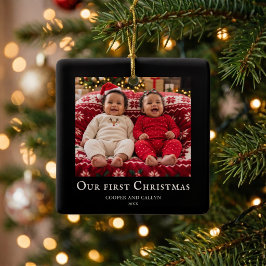 Adorno De Cerámica Foto del primer Navidad de gemelos en negro
