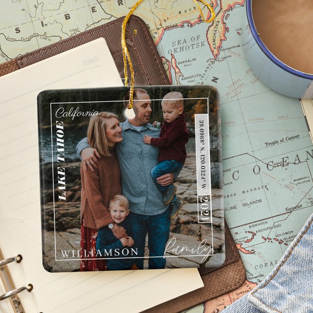 Adorno De Cerámica Foto familiar de viajes editorial moderno Keepsake (Family Photo Modern Editorial Travel Keepsake Ceramic )