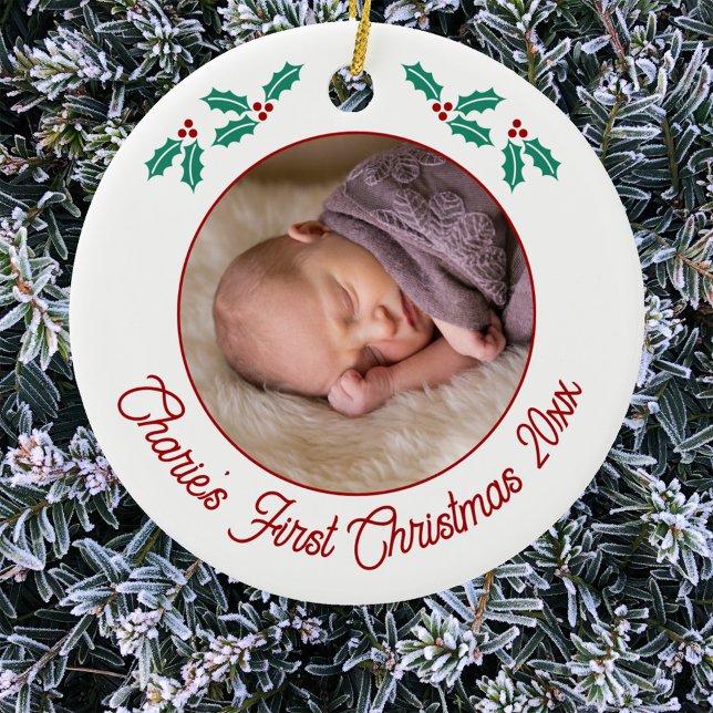 Adorno De Cerámica Foto personalizada del bebé primero de Navidad (Personalized baby name first Christmas year photo ornament)