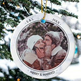 Adorno De Cerámica Foto personalizado y texto Feliz y Navidad casada