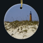 Adorno De Cerámica Fotos del Lighthouse Ponce Inlet Florida Beach<br><div class="desc">Una foto de bonito del faro de la entrada de Ponce,  cerca de la playa de Daytona,  Florida,  tomada de una playa en un día con un cielo azul</div>