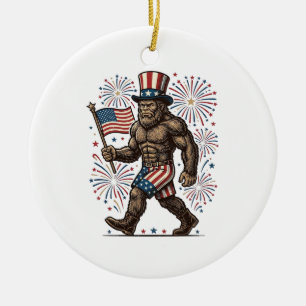 Adorno De Cerámica Fuegos Artificiales Patrióticos Sasquatch Grabado 