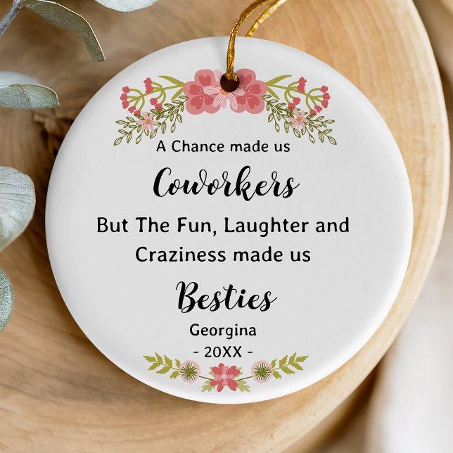 Adorno De Cerámica Funny bestie coworker floral wreath personalized (Subido por el creador)