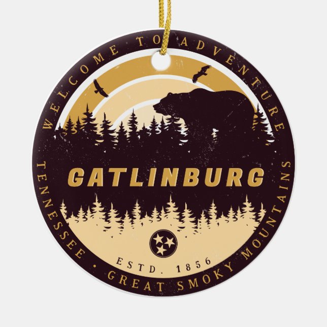 Adorno De Cerámica Gatlinburg Tennessee Bear Pine Trees Naturaleza (Frente)