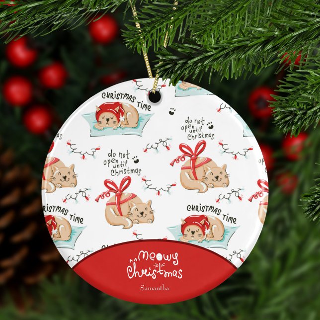 Adorno De Cerámica Gato de Navidades cutáneos con Navidades de nombre (Subido por el creador)
