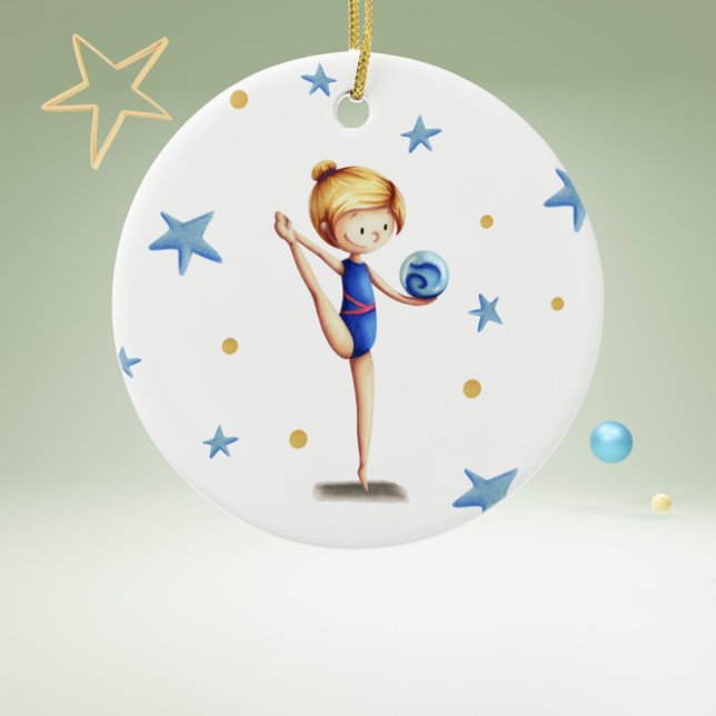 Adorno De Cerámica Gimnasio rítmica blanca, azul y negra con bola (Cute blond gird doing rhythmic gymnastics with blue leotards and blue ball. )