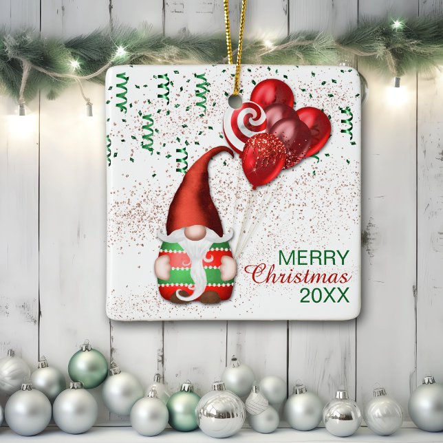 Adorno De Cerámica Gnome de globo divertido (Subido por el creador)