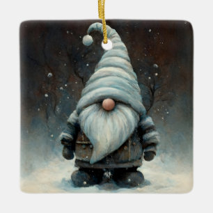 Adorno De Cerámica Gnome de invierno en un bosque nevado