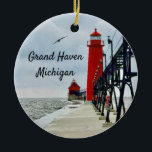 Adorno De Cerámica Grand Haven Michigan Lighthouse<br><div class="desc">This ornament features the lighthouse at the Grand Haven,  Michigan pier.</div>