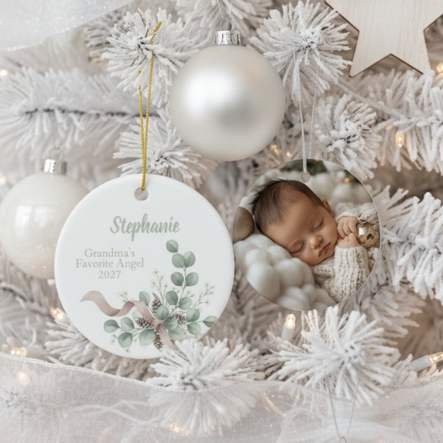 Adorno De Cerámica Grandma's Favorite Angel (Grandmother photo Christmas ornament
)