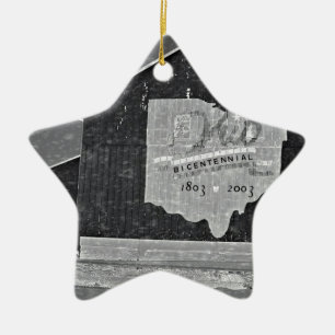 Adorno De Cerámica Granero de Ohio en invierno