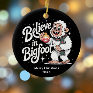Adorno De Cerámica GranPie Sasquatch Divertido Navideño Personalizado
