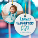 Adorno De Cerámica Hanukkah Photo Latkes Laughter Light Fun Moderno<br><div class="desc">"Lágrimas, risas y luz". Una tipografía divertida, artesanal, de color azul polvoriento, turquesa y verde azulada sobre un fondo blanco, junto con la foto de su elección en la parte de atrás, le ayudarán a iniciar Hanukkah. Sienta el calor y la alegría de la temporada de vacaciones cada vez que...</div>