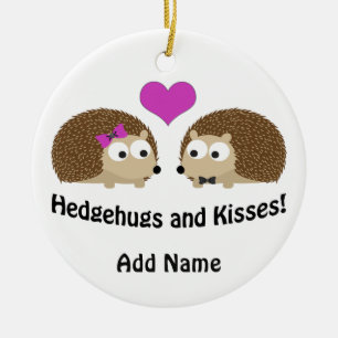 Adorno De Cerámica Hedgehugs and Kisses Hedgehog Love
