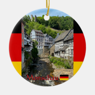 Adorno De Cerámica Hermoso pueblo alemán Monschau en viajes de verano