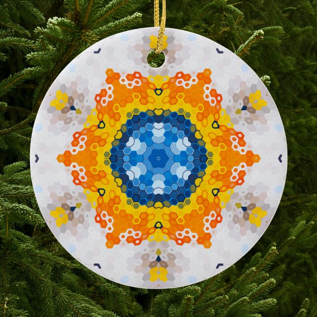 Adorno De Cerámica Hex Mandala Naranja amarillo azul y blanco (Blue Yellow Orange and White Hexagon Mandala Christmas Ornament from Wormhole Orbital)