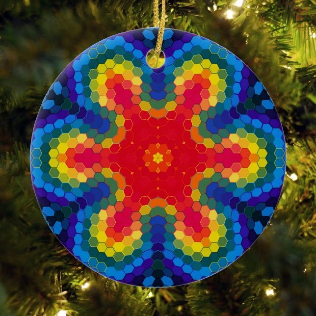 Adorno De Cerámica Hex Mandala Rojo Amarillo y Azul (Red Yellow and Blue Hexagon Mandala Ornament from Wormhole Orbital)