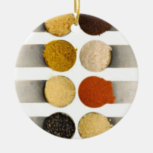 Adorno De Cerámica Hierbas especias e ingredientes en polvo