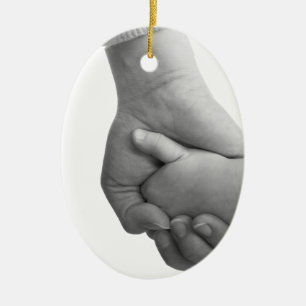 Adorno De Cerámica holding hands