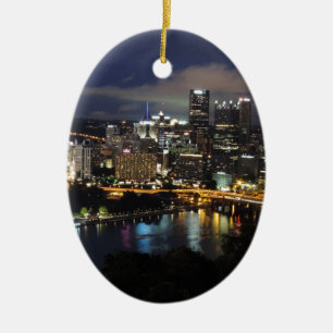 Adorno De Cerámica Horizonte de Pittsburgh en la oscuridad
