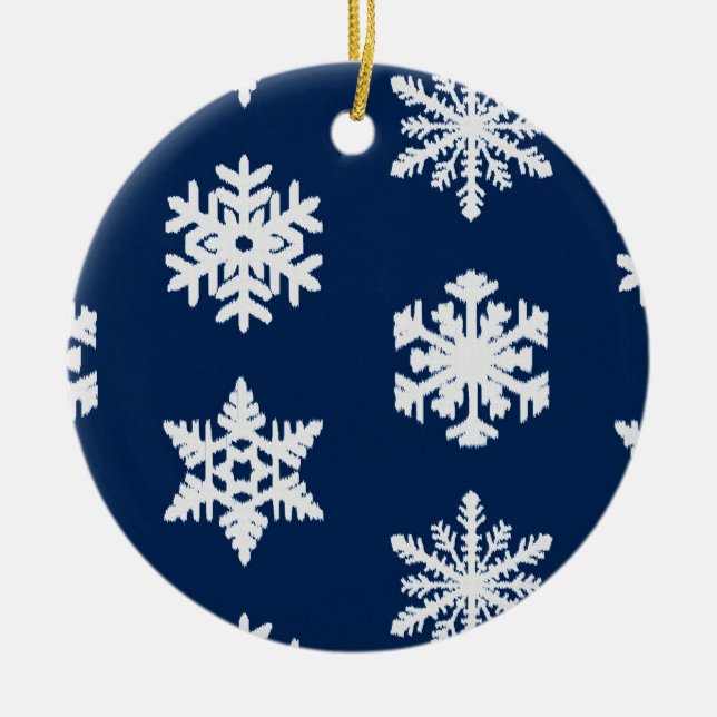Adorno De Cerámica Ikat Snowflakes - Azul marino blanco y oscuro (Frente)