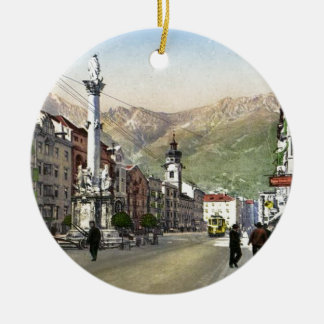 Adorno De Cerámica Innsbruck, tranvía en Maria Teresa Starsse