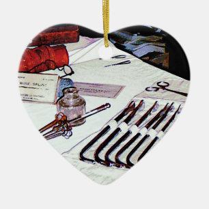 Adorno De Cerámica Instrumentos Médicos