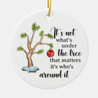 Adorno De Cerámica it's not what's under the tree that matters