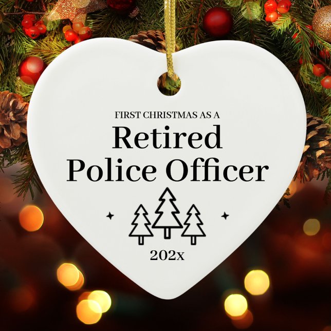 Adorno De Cerámica Jubilación del primer oficial de policía jubilado  (First Christmas Retired Police Officer Retirement Ceramic Ornament
)
