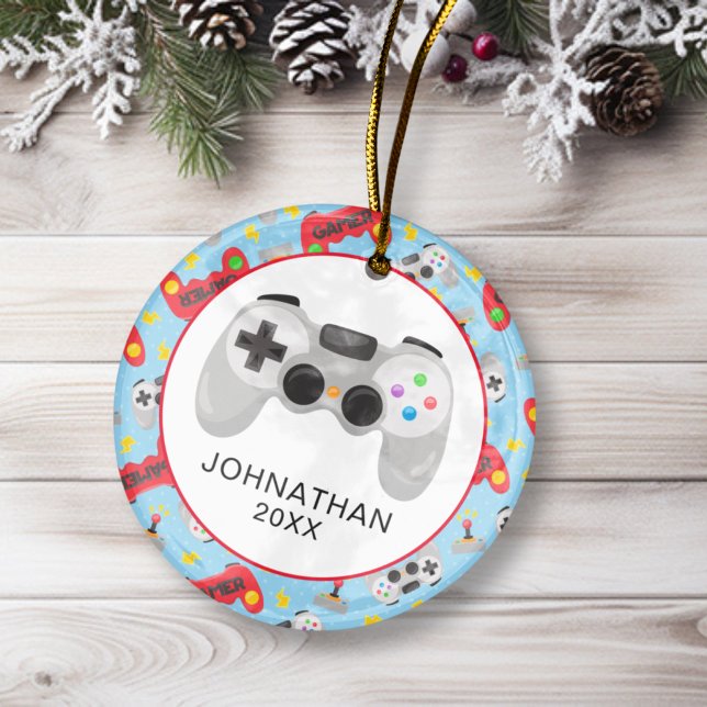 Adorno De Cerámica Jugador de Navidades divertidos personalizados (Personalized Fun Christmas Gamer Ceramic Ornament)