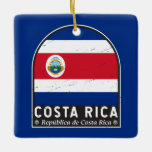 Adorno De Cerámica La bandera de Costa Rica tiene mal sabor<br><div class="desc">Emblema de las Comoras de mal gusto con bandera y escudo de armas.</div>