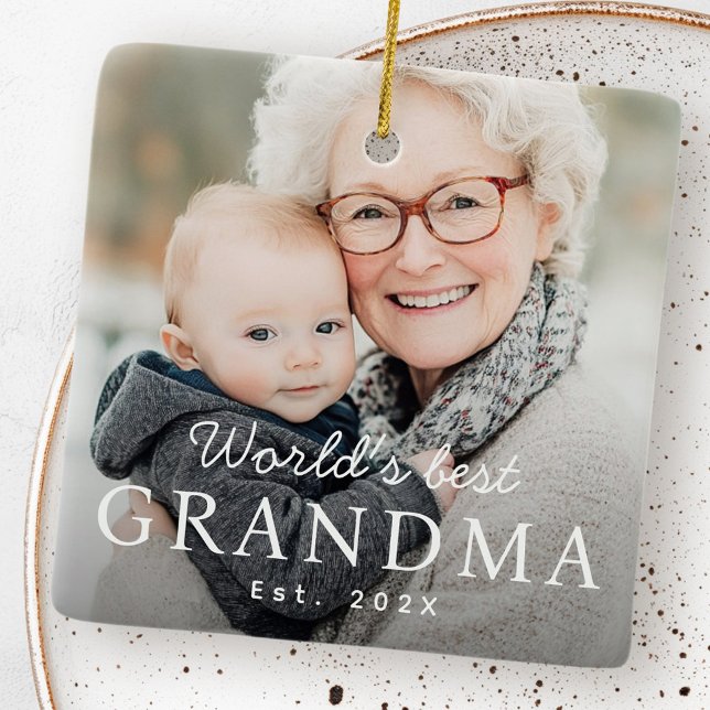 Adorno De Cerámica La mejor abuela del mundo, foto del año próximo (World's best grandma grandmother est year photo ceramic ornament)