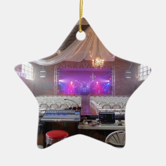 Adorno De Cerámica Listo para un concierto (Frente)