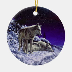 Adorno De Cerámica Lobos grises en la nieve de invierno de noche
