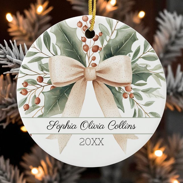 Adorno De Cerámica Los primeros Navidades de un bebé rústico acuardan (Rustic Baby's 1st Christmas Watercolor Beige Bow Ceramic Ornament)