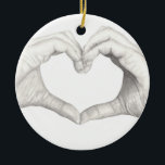 Adorno De Cerámica Manos en forma de un corazón<br><div class="desc">Este pedazo era parte de una 8va asignación del arte del grado,  dibujada en la edad 13. Amo el desafío de las manos del dibujo.</div>