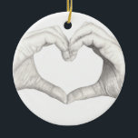 Adorno De Cerámica Manos en forma de un corazón<br><div class="desc">Este pedazo era parte de una 8va asignación del arte del grado,  dibujada en la edad 13. Amo el desafío de las manos del dibujo.</div>