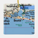 Adorno De Cerámica Mapa de Destin Florida<br><div class="desc">Ornamento navideño de Destin Florida hecho con hoja de ruta vintage.</div>