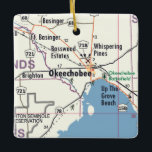 Adorno De Cerámica Mapa de Okeechobee Florida<br><div class="desc">Ornamento navideño Okeechobee Florida hecho con hoja de ruta vintage.</div>