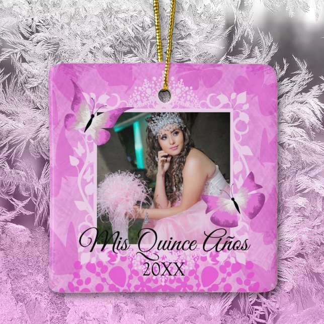 Adorno De Cerámica Mariposas rosas, negras, foto de Quinceanera (pink butterfly quinceanera christmas ornament pink mis quince anos pink quinceanera gifts)