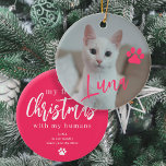 Adorno De Cerámica Mascota gato nombre foto paw Primer personalizado<br><div class="desc">Sube tu foto favorita (preferiblemente cuadrada),  inserta tu texto,  y haz que este moderno y moderno toque tu nombre mascota guion rosado árbol de Navidad adorno un regalo para recordarte tu primera Navidad con tu adorable gatito!</div>