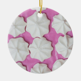 Adorno De Cerámica Meringues en regalo de papel rosa